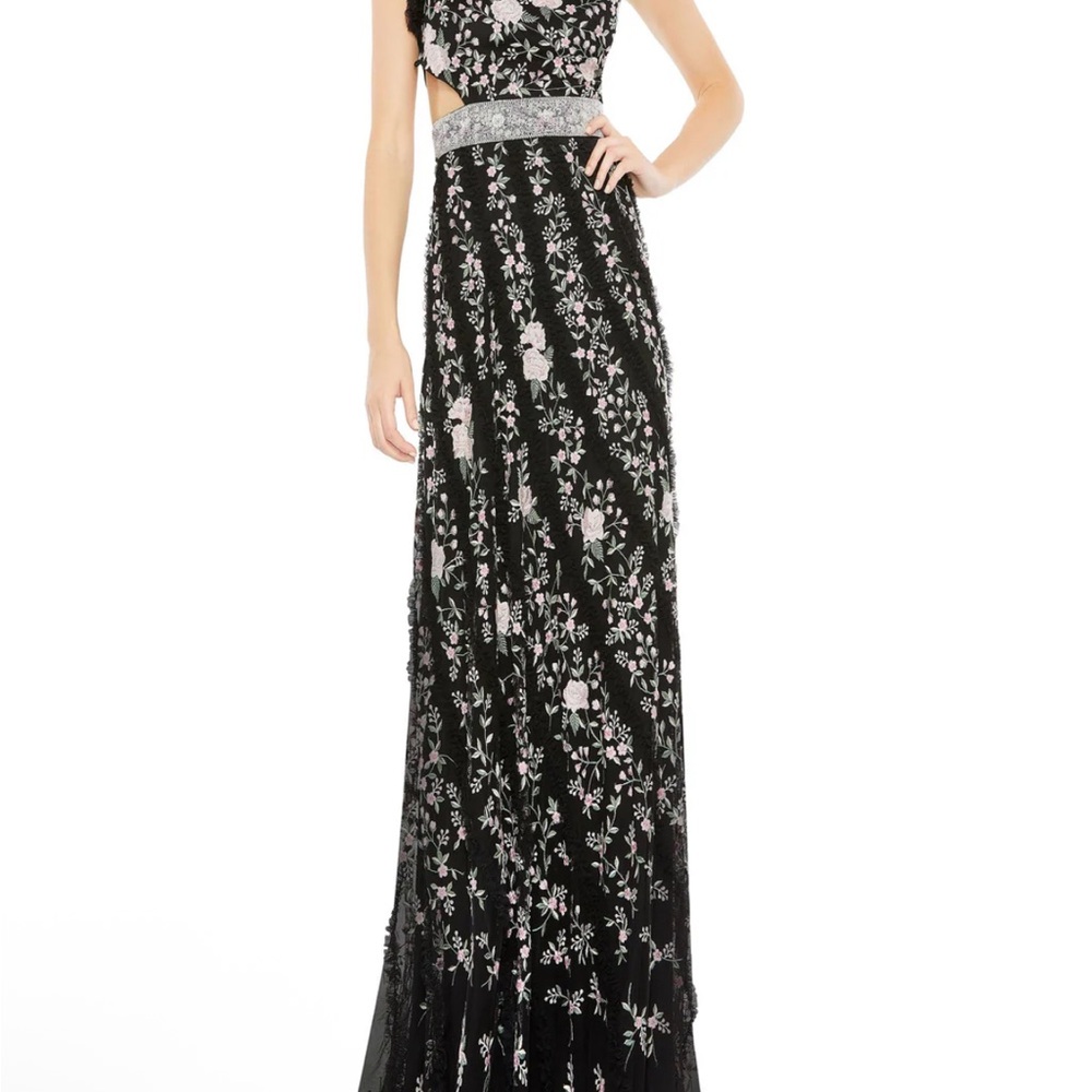 Mac Duggal Embroidered Dress